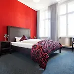Hotel Metropolitan