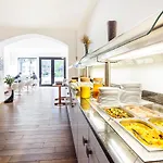 Hotel Metropolitan